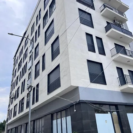 דירה Luxury שקודר